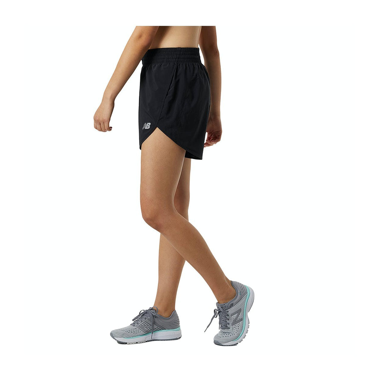 PANTALON NEW BALANCE ACCELERATE 5 INCH NEGRO MUJER