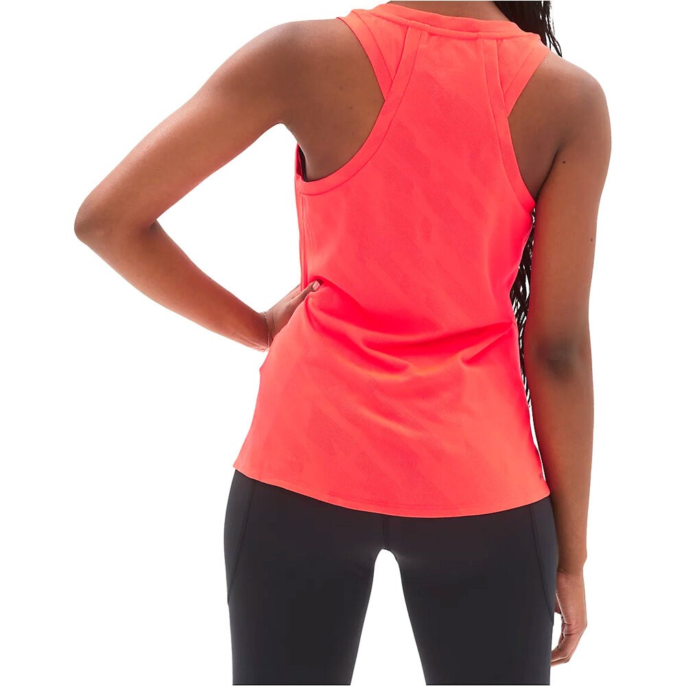 CAMISA NEW BALANCE Q SPEED JACQUARD TANK MUJER ROJO