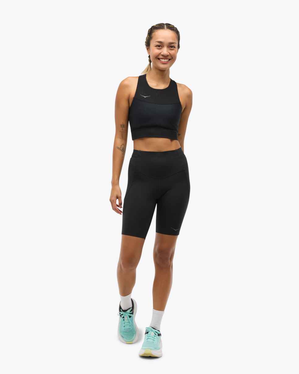 HOKA NOVAFLY 6" KNIT SHORT BLACK MUJER