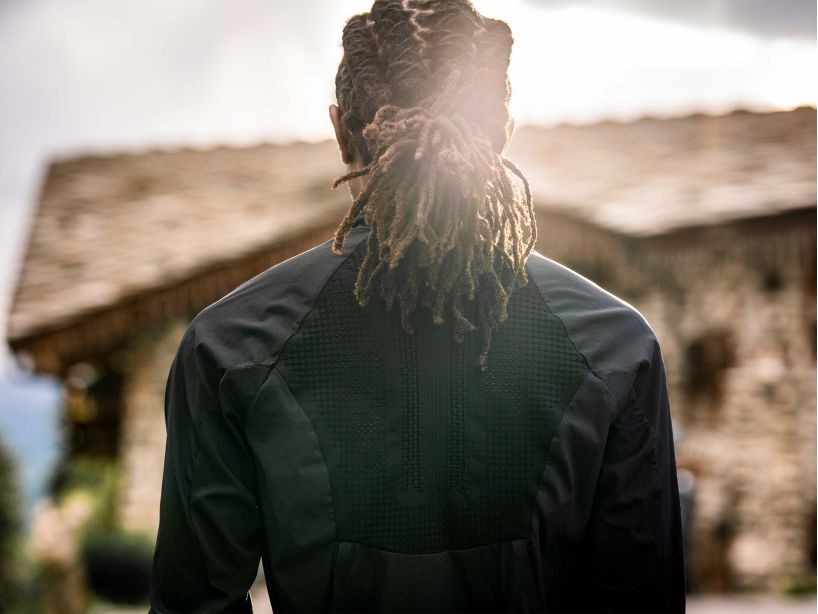 COMPRESSPORT HURRICANE WINDPROOF JACKET M NEGRO