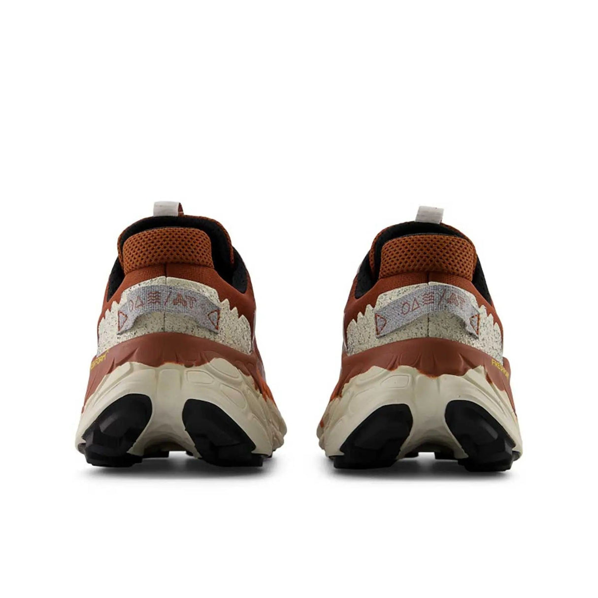 NEW BALANCE FRESH FOAM X MORE TRAIL V3 HOMBRE BROWN