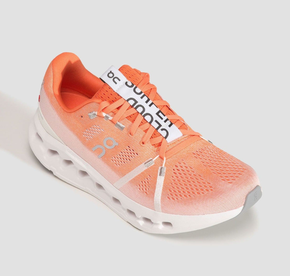 ON RUNNING CLOUDSURFER 7 HOMBRE