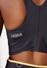 HOKA SUJETADOR ELARO CROP BRA BLACK MUJER