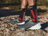 COMPRESSPORT PRO RACING SOCKS V4.0 TRAIL - NEGRO ROJO