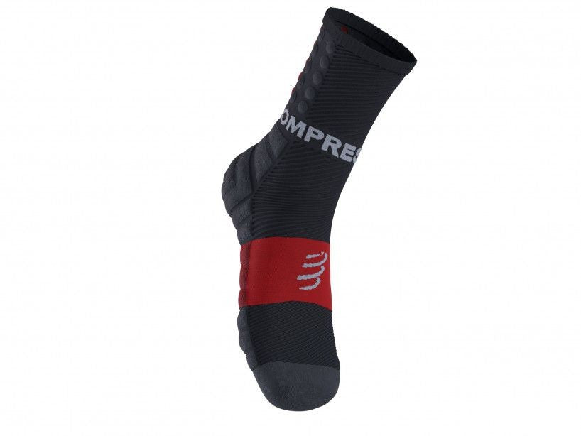 COMPRESSPORT SHOCK ABSORB NEGRO
