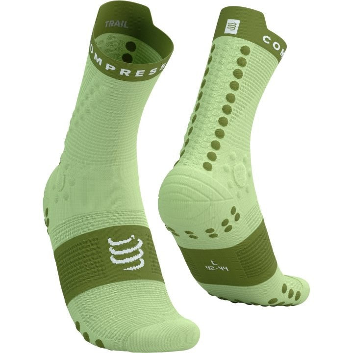 COMPRESSPORT PRO RACING SOCKS V4.0 TRAIL SHADOW LIME WOODBINE