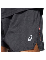 ASICS FUJITRAIL ALL OVER PRINT 5IN SHORT BLACK HOMBRE