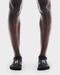 ON RUNNING CORE RUN SOCK LOW 2P BLACK