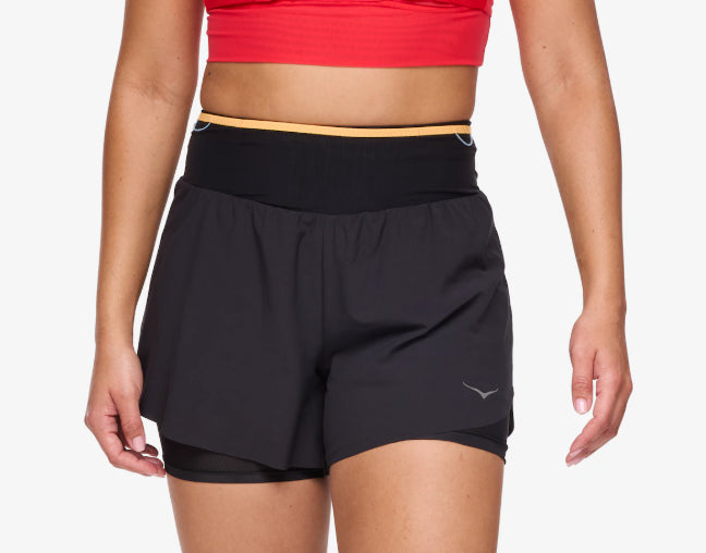 HOKA SKYGLIDE SHORT BLACK MUJER