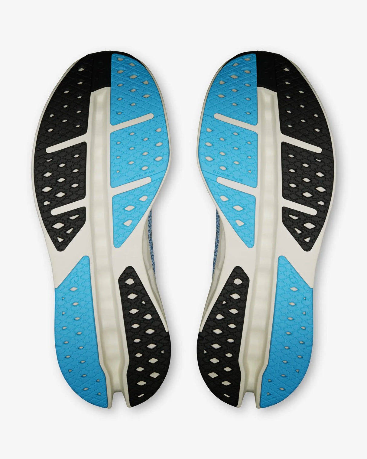 ON RUNNING CLOUDSURFER MAX DUST IVORY