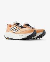 NEW BALANCE FRESH FOAM HIERRO V9 DESERT CLAY MUJER