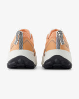 NEW BALANCE FRESH FOAM HIERRO V9 DESERT CLAY MUJER