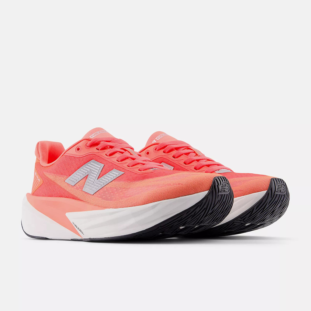 NEW BALANCE FUELCELL REBEL V5 URGENT RED MUJER